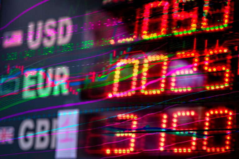 Cererea de valută a agenților economici a crescut cu 15,5% în septembrie 2026